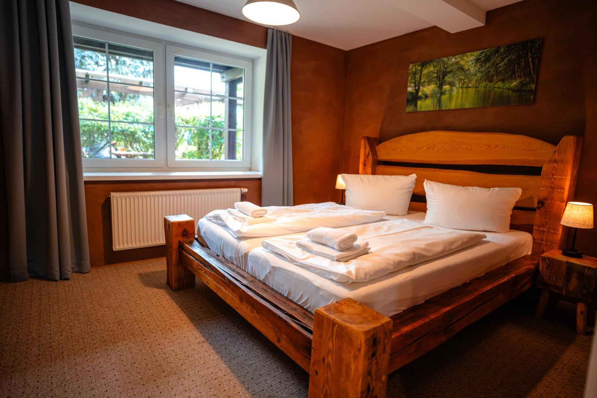 Hotel Kolonieschanke Burg  Ngoại thất bức ảnh